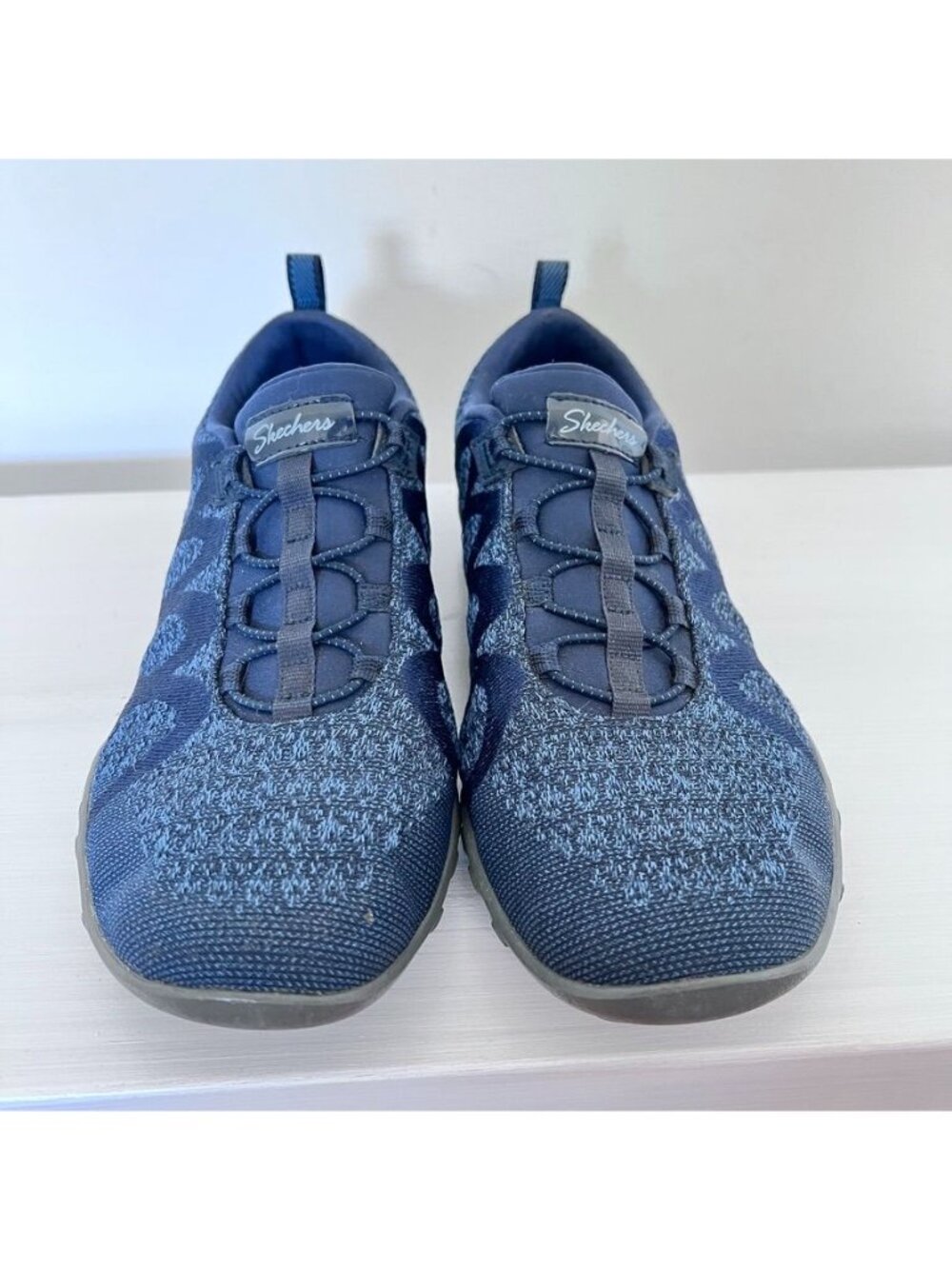 Skechers Womens Sz 8.5 Relaxed Fit Breathe Easy Sere-Knity Slip-on Sneakers - Picture 2 of 8